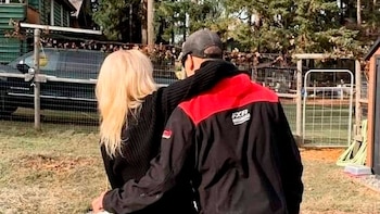 Pamela Anderson con Dan