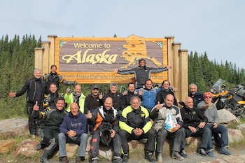 Los Piyus en Alaska