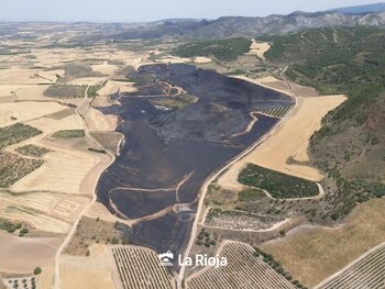 Controlado el incendio de Ribafrecha (@lariojaorg)