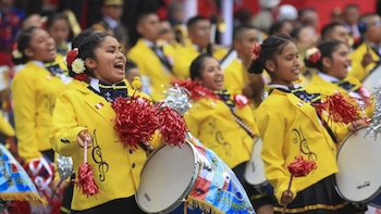 Estudiantes del centro educativo Manuel González Prada ultiman detalles para presentarse ante el público nacional, luego de que su banda escolar obtuviera reconocimiento en plataformas digitales durante las celebraciones patrias de 2024