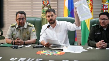 El ministro de Gobierno de