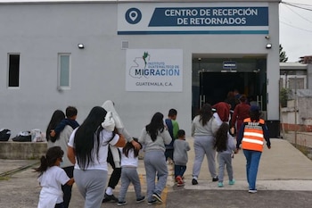 En Estados Unidos había 253,455 guatemaltecos con orden final de deportación pendiente a diciembre de 2024, bajo una normativa que contempla multas de hasta US$ 998 por día.