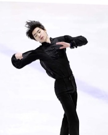 Sung Hoon fue patinador profesional