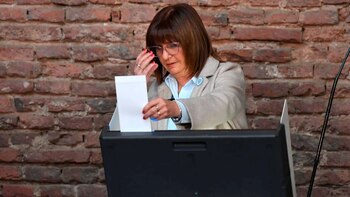 Patricia Bullrich demoró quince minutos