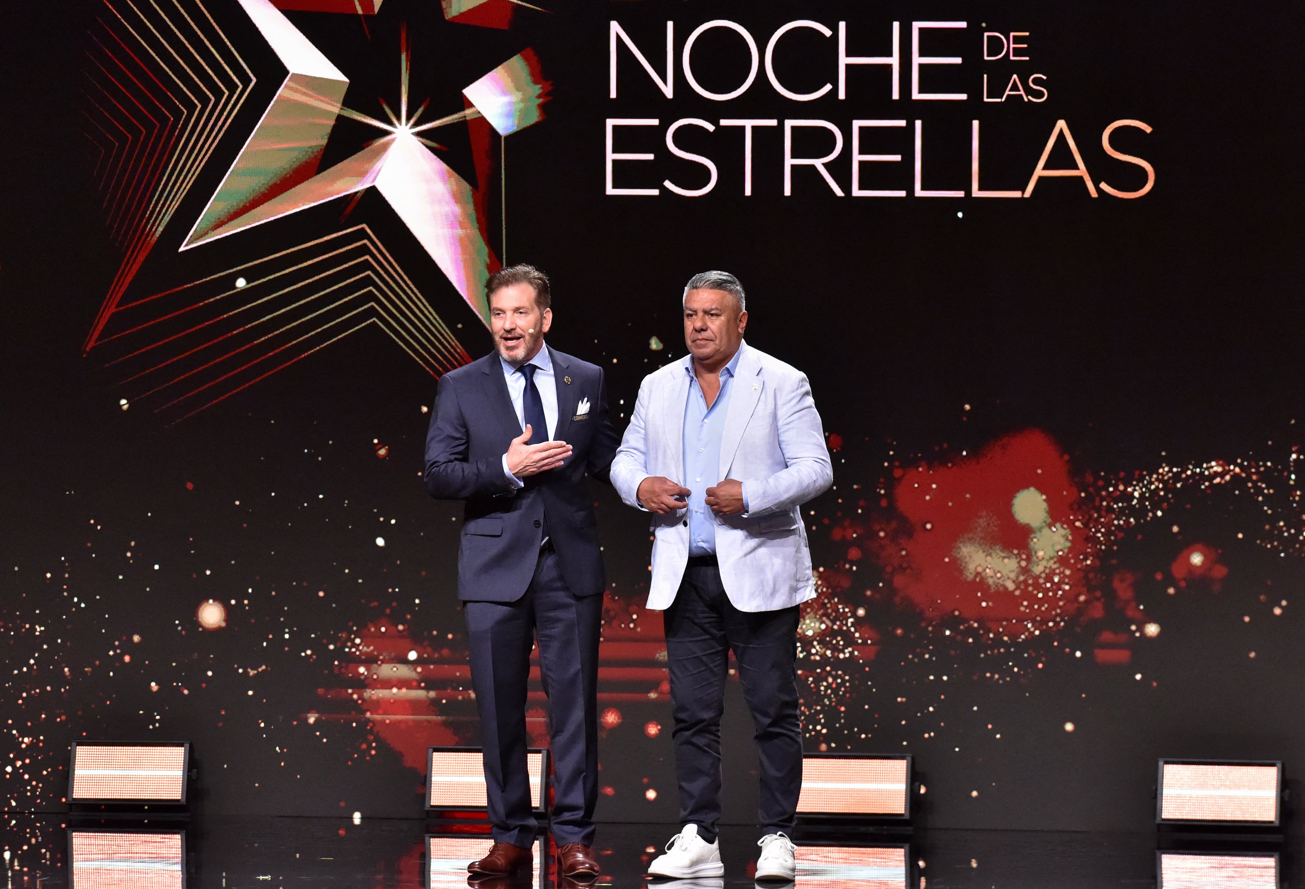 Claudio Tapia, tiempos de felicidad antes que estallen las causas que lo involucrarían en diversos delitos (Photo by NORBERTO DUARTE / AFP)