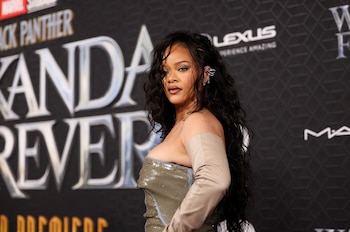 El año parado Rihanna reapareció