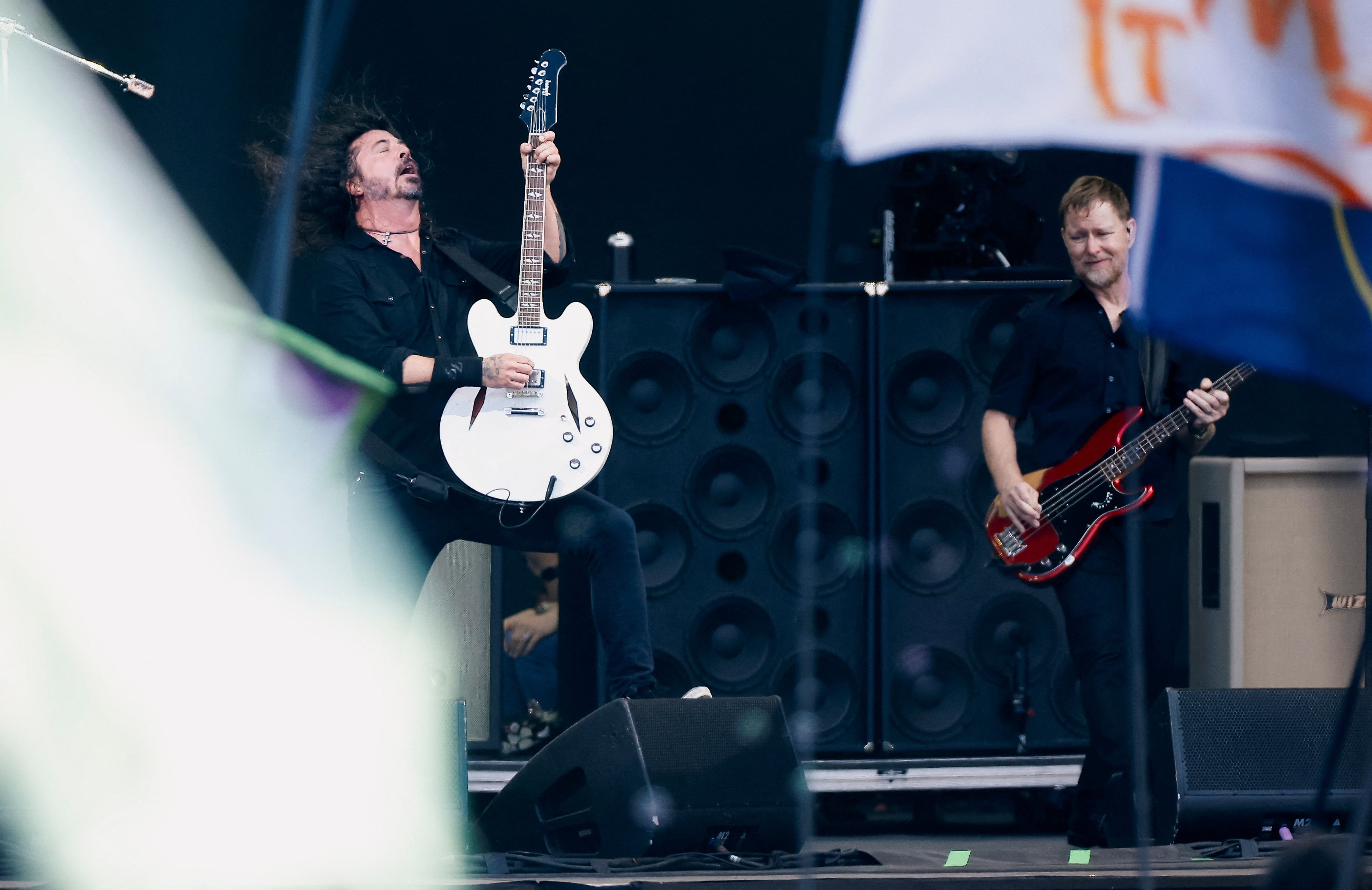 Foo Fighters mantiene vigencia durante 2024 con la publicación de nuevas canciones y una gira junto a Queens of the Stone Age en Norteamérica REUTERS/Jason Cairnduff