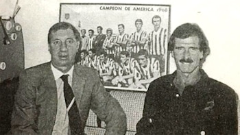 El Pacha posa con Carlos