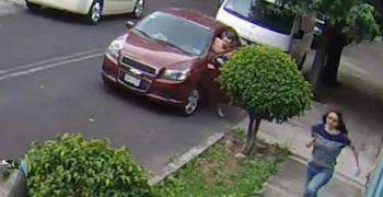 El detenido perseguía mujeres en