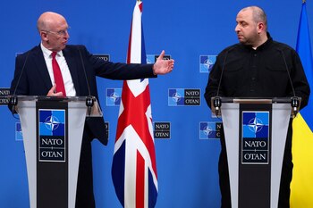 El secretario de Defensa británico,
