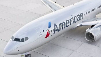 American Airlines reanuda sus vuelos
