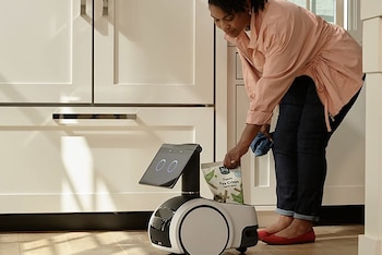 Robot Astro de Amazon. (foto: