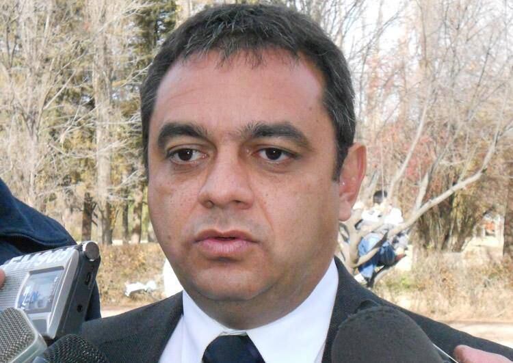 Un ex funcionario de Seguridad de Mendoza contó que quisieron estafarlo a través de un llamado de WhatApp