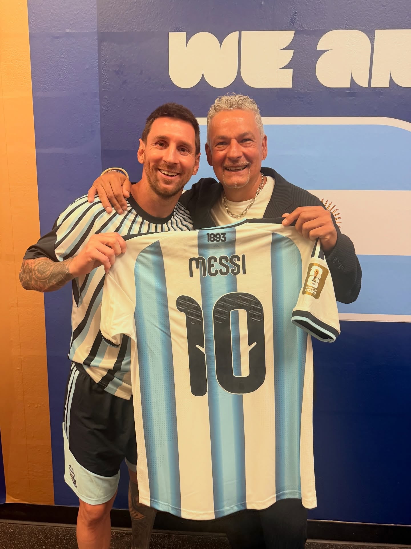 Roberto Baggio recordó que una lesión de rodilla a los 18 años condicionó toda su carrera y que se retiró con mucho sufrimiento (Instagram)