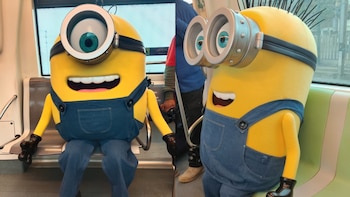 Los personajes de Minions y Monstruos ya recorren Lima en el tren temático de la Línea 1 del Metro, invitando a grandes y chicos al estreno del 1 de julio.