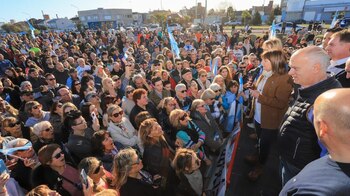 Patricia Bullrich durante su visita