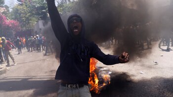 Miles de haitianos protestaron en