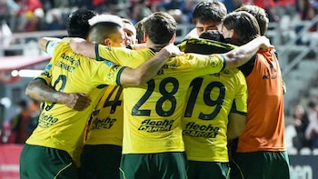 Defensa y Justicia venció 2-0 a Unión de Santa Fe y quedó como escolta de su zona en el Torneo Clausura