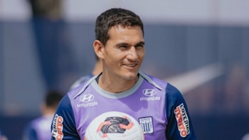 Jairo Vélez, gran novedad en los entrenamientos de Alianza Lima con miras al clásico ante Universitario en Torneo Apertura por Liga 1 2026