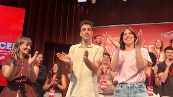 Morant ve a Llorca "ausente" ante la huelga educativa: "Se han tropezado con esta marea verde y han vuelto al Ventorro"