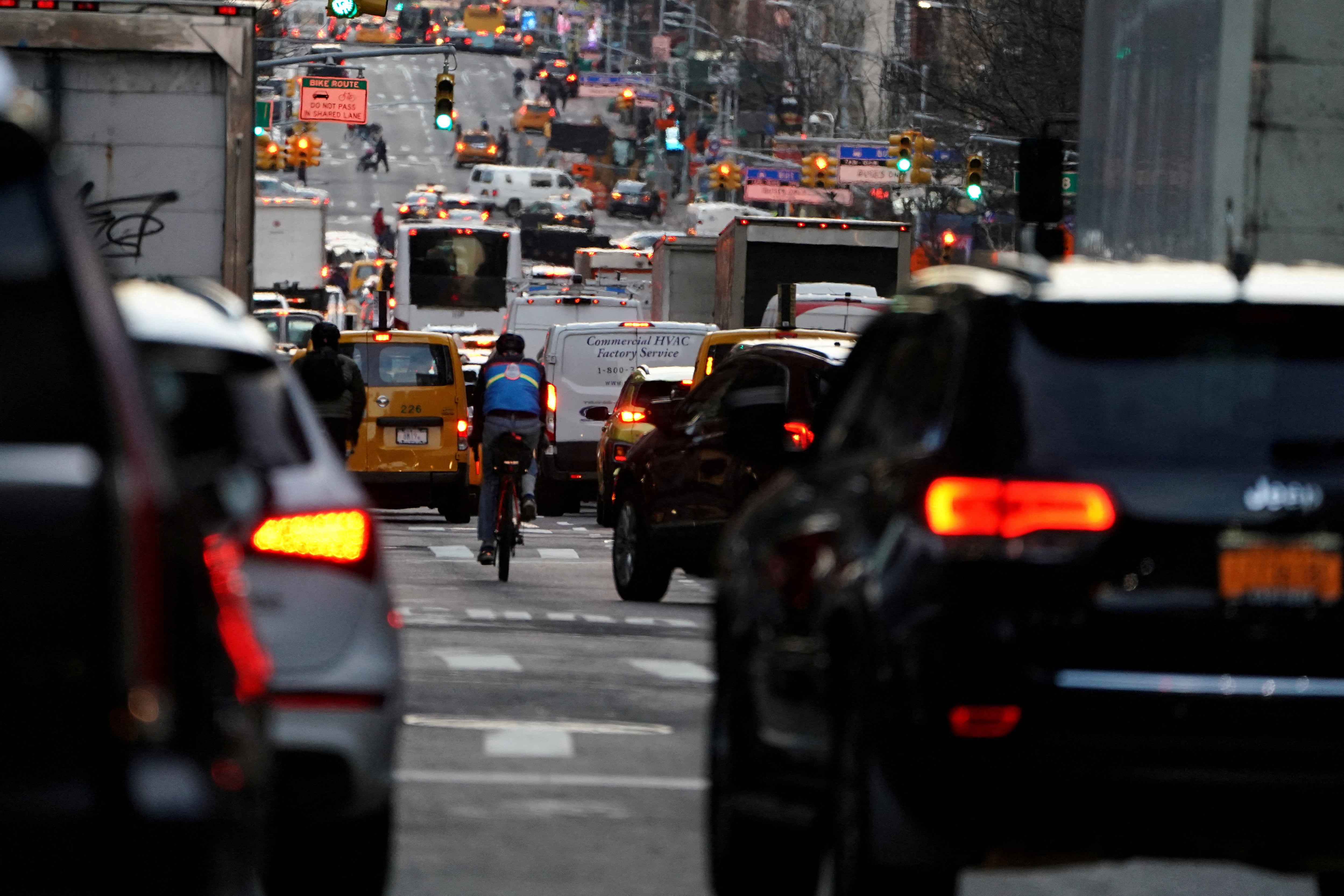 Nueva York instala cámaras en 600 cruces: cuánto bajaron las infracciones y los choques