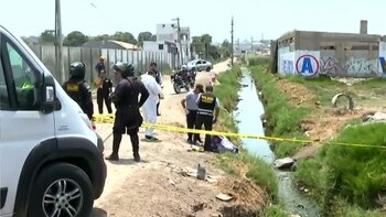 El hallazgo provocó temor en los vecinos de esta zona de Chorrillos, donde antes ya se había arrojado una maleta con otro cadáver.