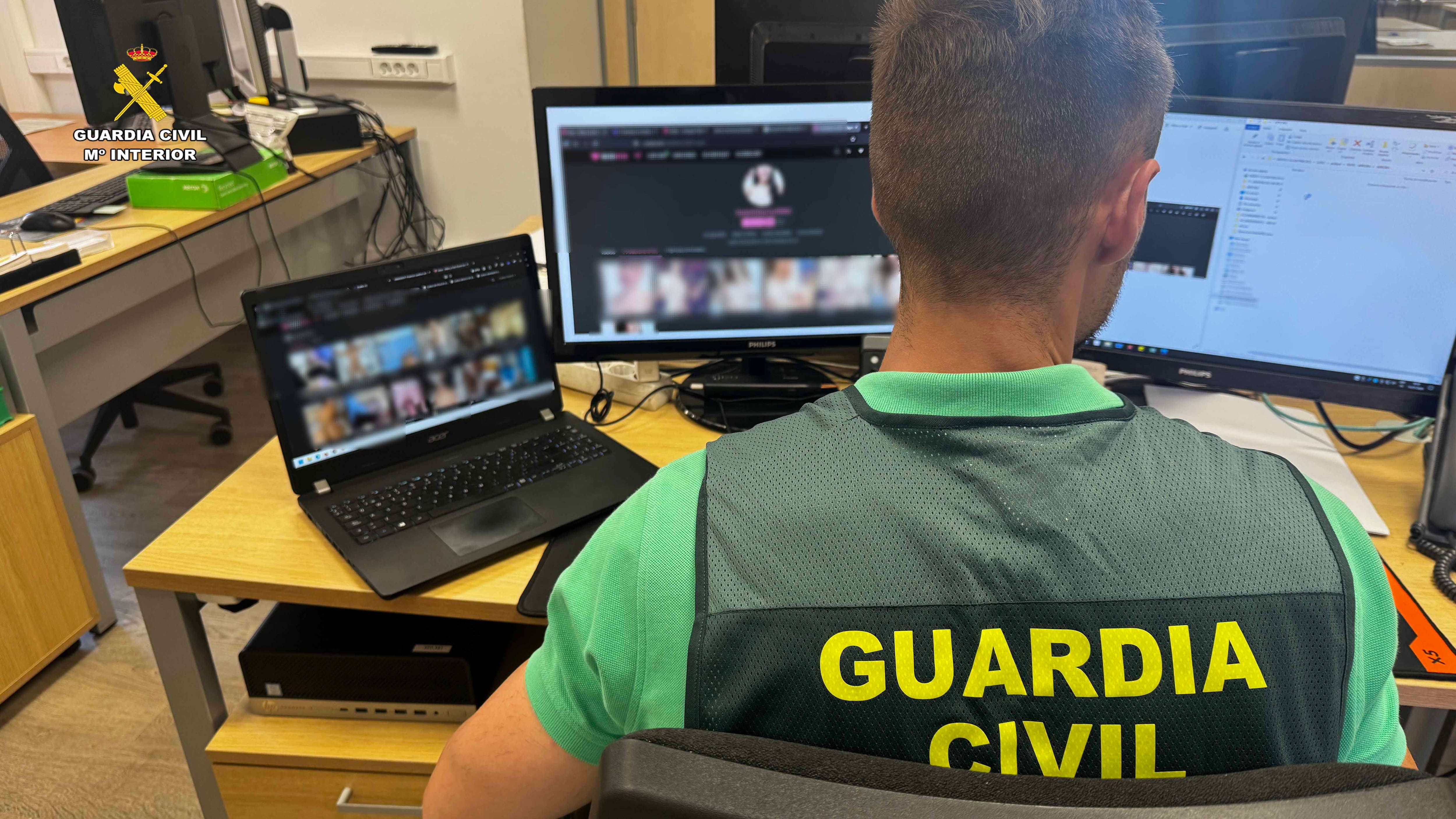 Investigan a un chico de 14 años por difundir en una web porno imágenes creadas con IA de nueve compañeras de clase