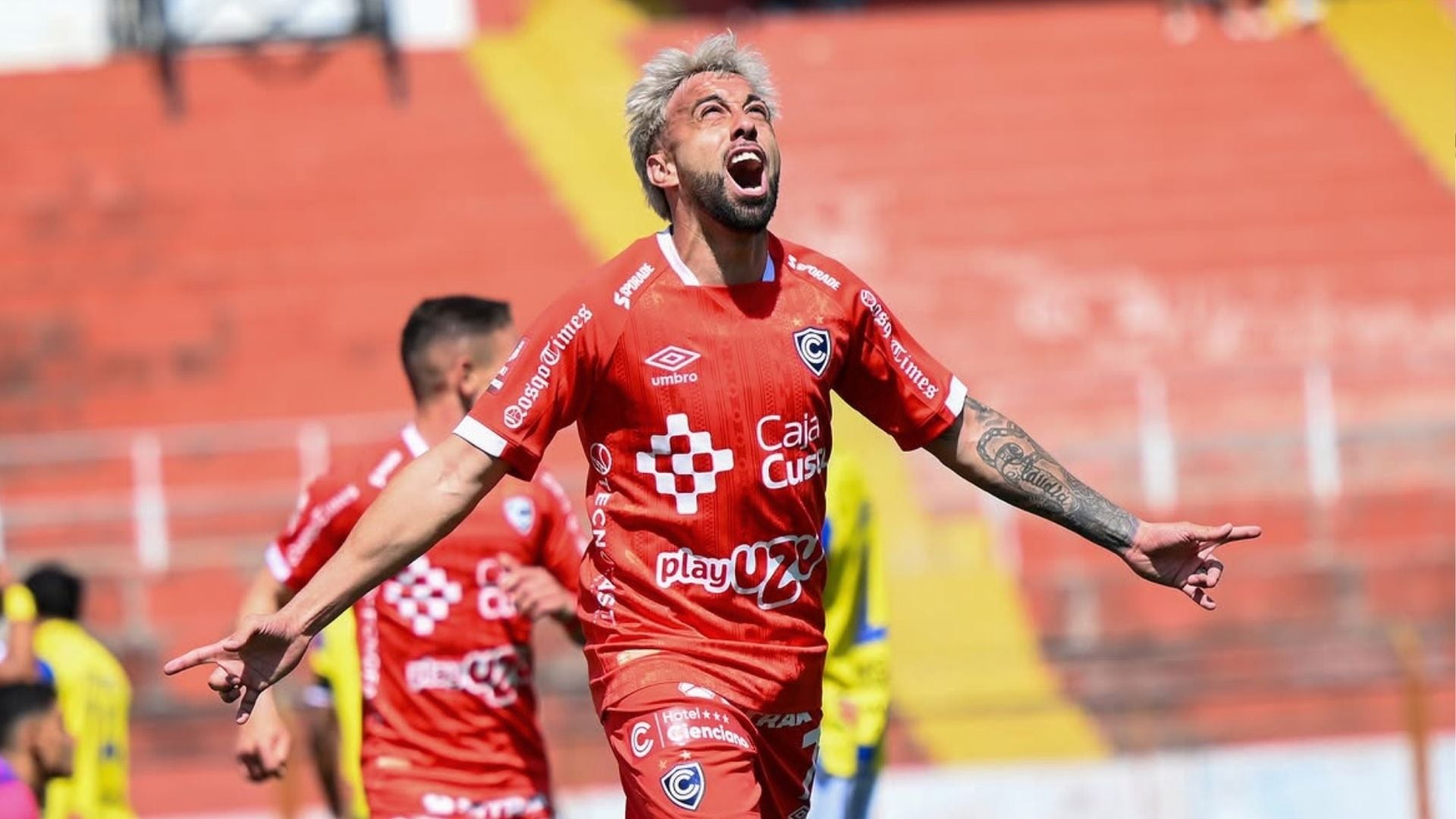 Cristian Souza fue vital en la remontada de Cienciano y anotó el 4-2 parcial en Cajamarca. Crédito: Instagram Cienciano.
