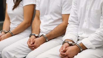 Tres personas condenadas a prisión por tráfico ilegal de personas en El Salvador