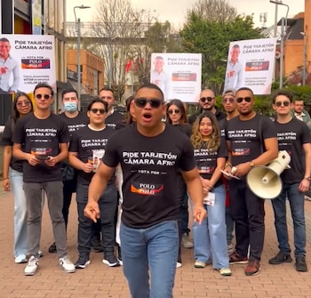 Miguel Polo Polo hizo campaña con gafas oscuras, debido al accidente que sufrió - crédito @miguelpolopolo/IG