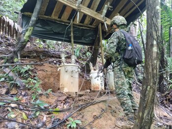Militares confiscaron químicos y materiales