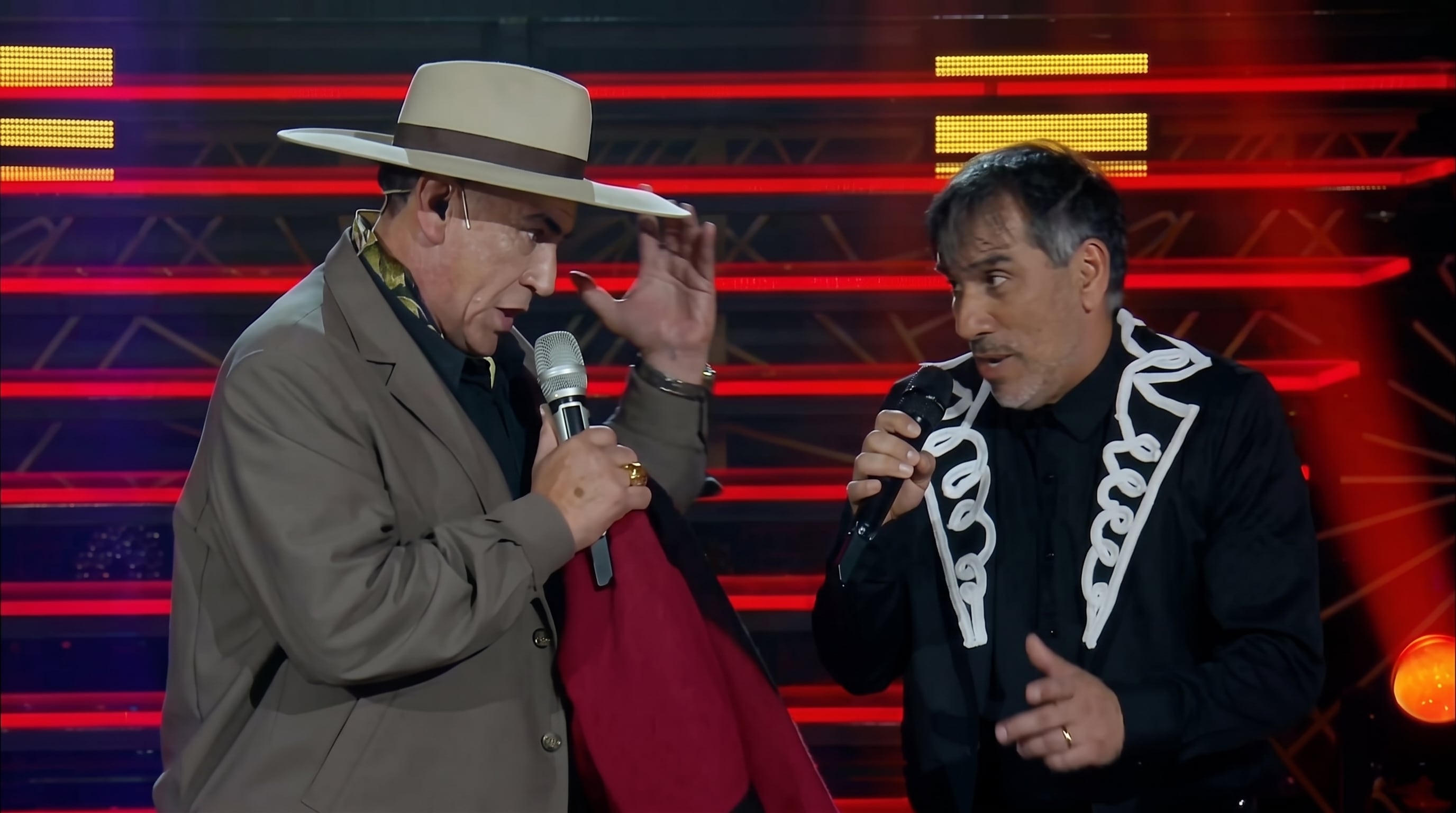 Pipino Cuevas cumplió su deseo y cantó con el Chaqueño Palavecino (Imagen Ilustrativa Infobae)