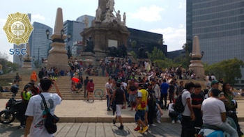 Bloqueos en carreteras y accidentes hoy domingo 19 de abril: siguen manifestantes en Reforma y Florencia