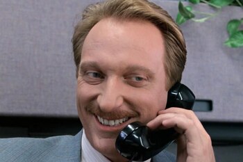 Jeffrey Jones apenas actúa desde