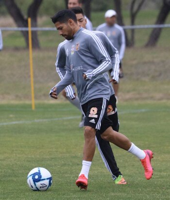 Javier Aquino regresó a los