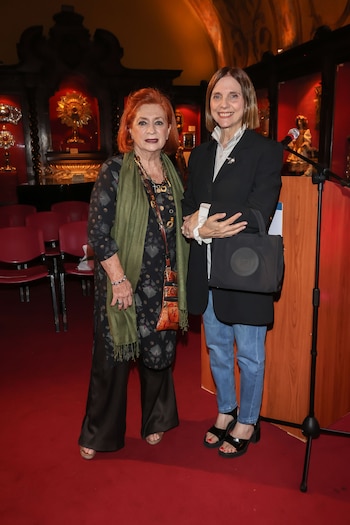 Teresa González Fernández y Silvina