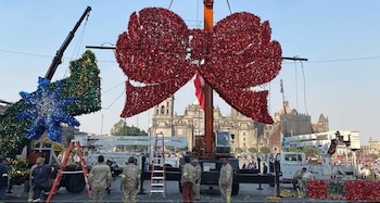 Inició la instalación de decoración