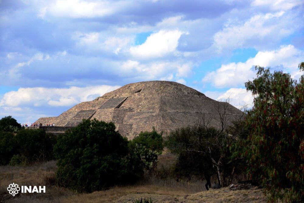 La Pirámide de la Luna reabre para el ascenso tras labores de conservación en Teotihuacan.FOTO: INAH