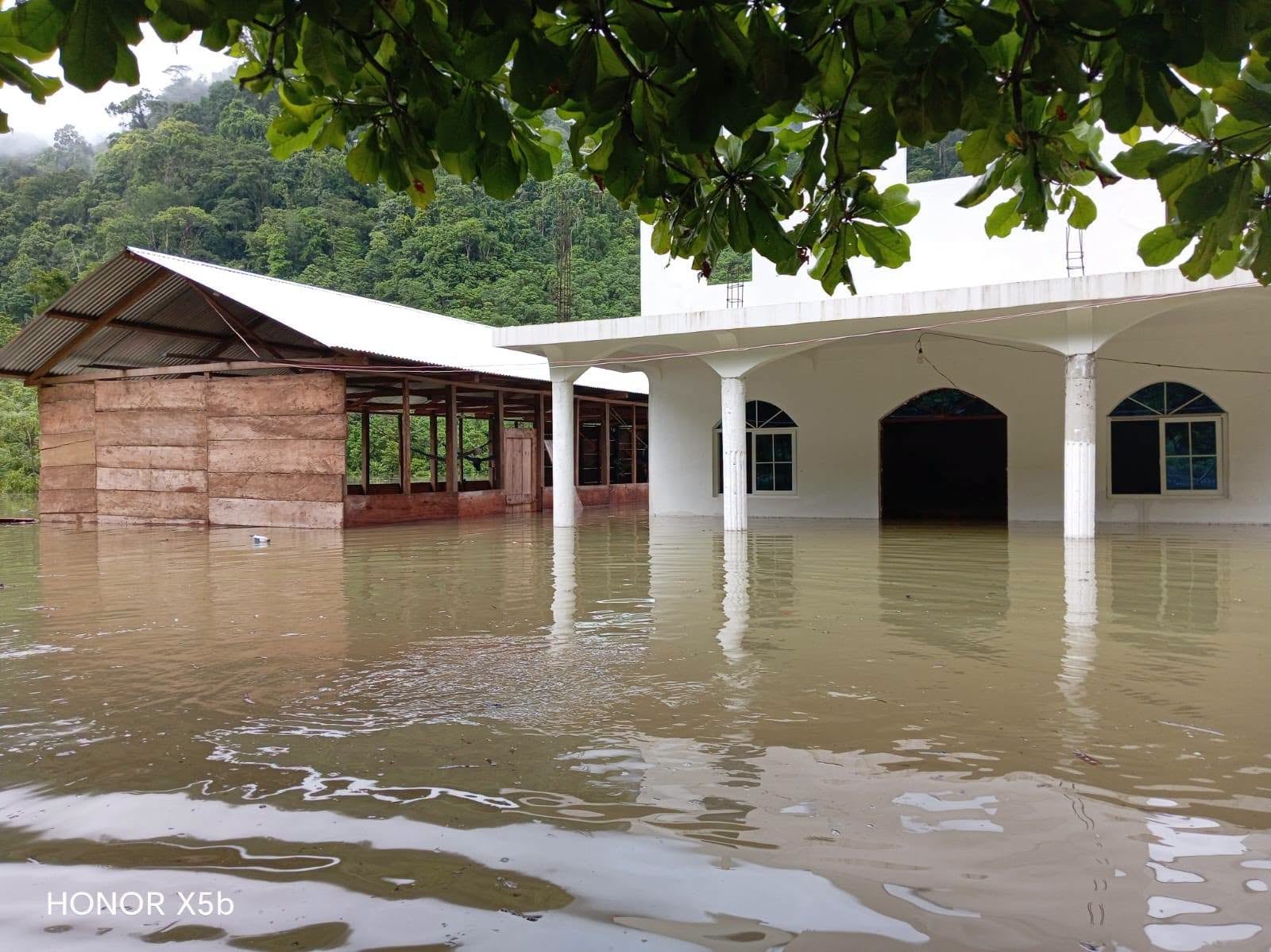Los ríos se han desbordado, provocando inundaciones en varias comunidades de Guatemala. (Conred) (Conred)