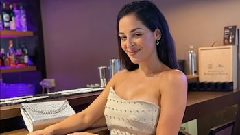 Andrea Luna denuncia hackeo de