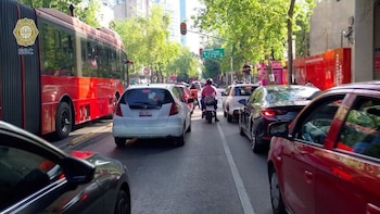 Bloqueos en carreteras y accidentes hoy jueves 21 de mayo: manifestantes realizan bloqueo intermitente sobre Av. Ejército Nacional