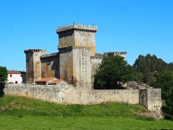 Castillo de Pambre, en Palas