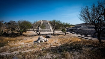 INAH presenta recorridos culturales por zonas arqueológicas durante julio de 2026