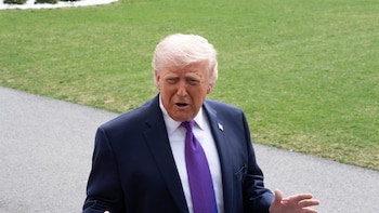 Trump baraja suspender la centenaria