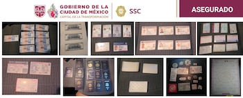 Policías de la SSC le hallaron además 16 sellos de golpe y hojas con imágenes de billetes de USD 100 tras ser señalada por la encargada de un local comercial. Créditto; SSC