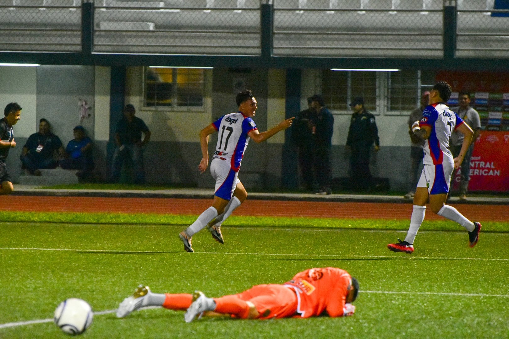 CD Luis Ángel Firpo enfrentará en Las Delicias a LD Alajuelense, campeón vigente y uno de los favoritos del torneo. (Cortesía: Luis Ángel Firpo)