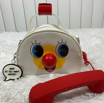 En redes sociales se puede