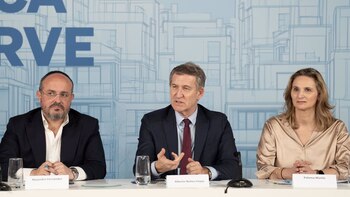 Feijóo propone un seguro de