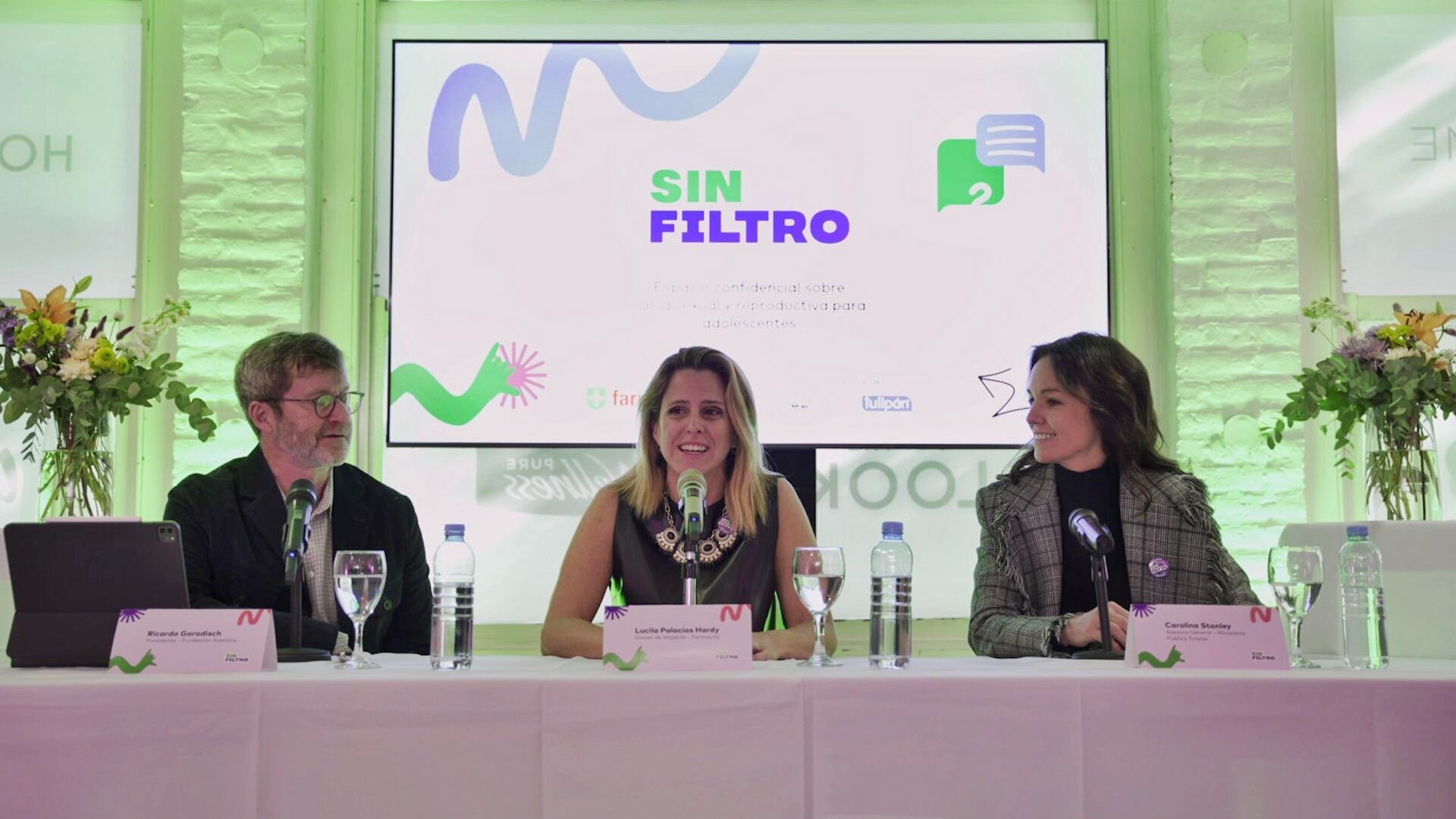 De izquierda a derecha: Ricardo Gorodisch, presidente en Fundación Kaleidos; Lucila Palacios Hardy, owner de Impacto en Farmacity; y Carolina Stanley, asesora general del Ministerio Público Tutelar de la Ciudad de Buenos Aires