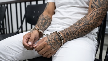 Imponen hasta 40 años de prisión a 81 integrantes de la Mara Salvatrucha en El Salvador